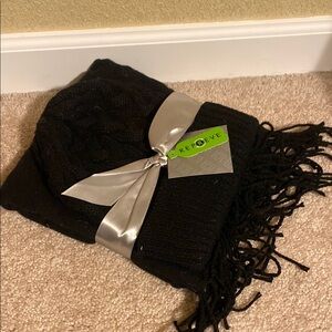 Liz Claiborne Black Elegant Fringe Wrap